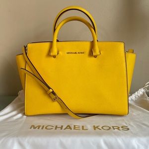 Michael Kors Yellow Selma Handbag